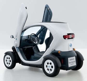 実証実験に使われた日産の小型EV