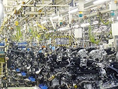 V型エンジンは来年度も30万基以上の生産をめざす