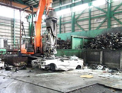 解体業界は使用済み自動車の確保が課題に