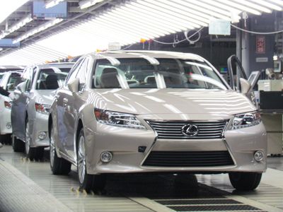 トヨタ九州が生産開始したレクサス