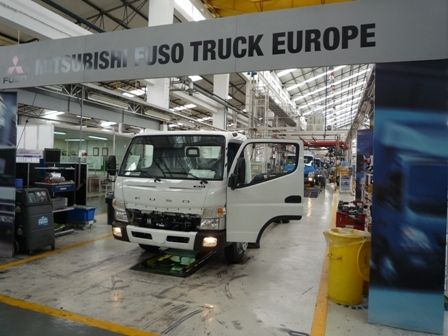 トラマガル工場の組立ライン