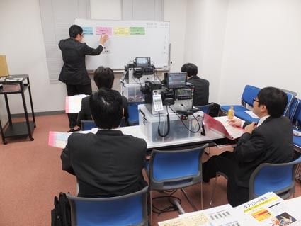 研修は最低でも外部のマナー研修も含めて16日