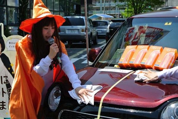 実演販売で認知度を高める