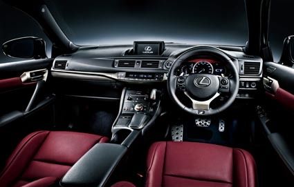 男性では50代、女性では50代と39歳以下の主婦から高い評価