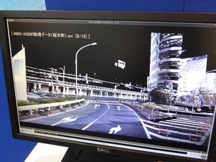 アイサンテクノロジーの3次元マッピング車両