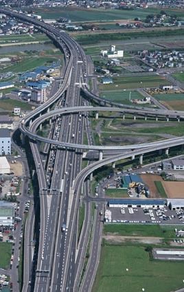 道路インフラの効率的な管理は大きな課題だ