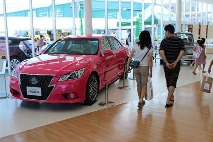 夏のボーナス商戦に向け、市場の活性化が期待される