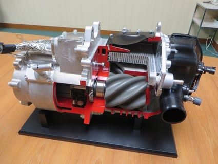 世界初の6葉ヘリカルルーツ式を開発した