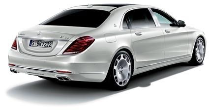 ホイールベースを200ミリメートル延長し、全長は5460ミリメートルに