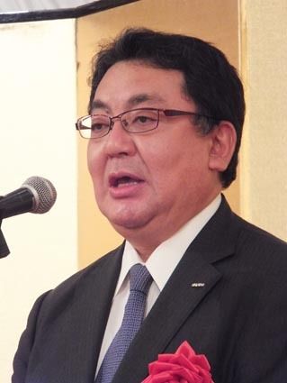 奨励賞受賞の喜びを語る秋田いすゞの辻社長
