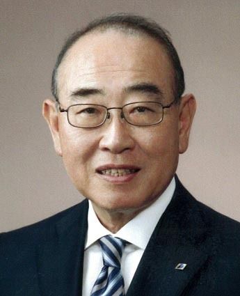 判治誠吾氏