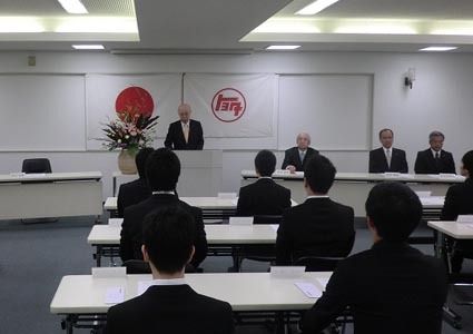 トヨタカローラ岡山