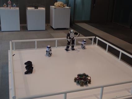 手に触り、操作ができるテクノロジーラボ