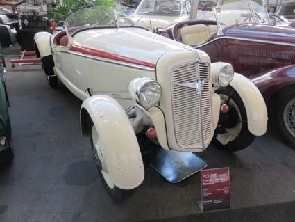 写真7 Adler Triumph Junior Roadster、1935年。25馬力、988ccの前輪駆動車(ニュルンベルク市ドーファン スピード イベント博物館で)