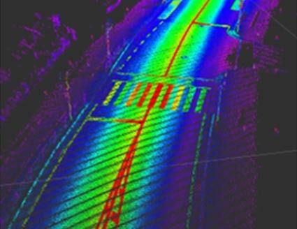 LiDARシステムで収集した道路白線地図データ