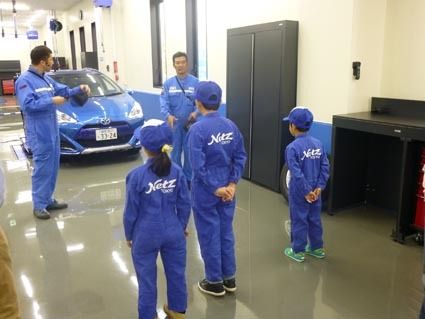 「キッズエンジニア」では40人の子どもたちが“車いじり”を楽しんだ