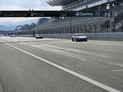 走行会には新規の参加者が増加した