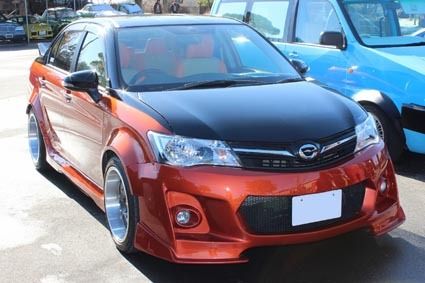 今回からカローラ千葉も車両を提供(ベースは「カローラ アクシオ」)