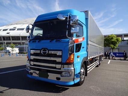 X One装着トラック