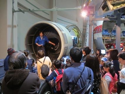 成田空港が一望できる航空科学博物館で開催した飛行機教室