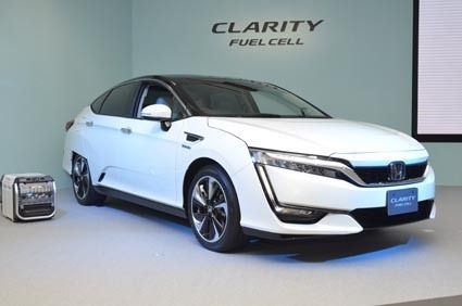 次期PHVと同一車台となるクラリティ フューエル セル