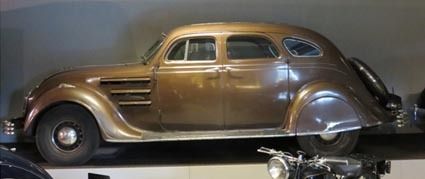 写真3 クライスラー エアフロー 8 セダン、1934年製。5リッター・122馬力(デンハーグ市ローアン自動車博物館にて)