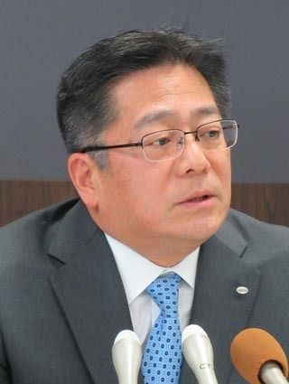 会見するデンソー 有馬社長