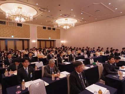 自販連岡山と岡山軽協が新入社員合同研修会