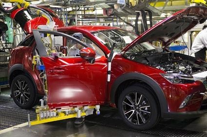 IoTやAIの潮流が製造業にも迫りつつある(イメージ)