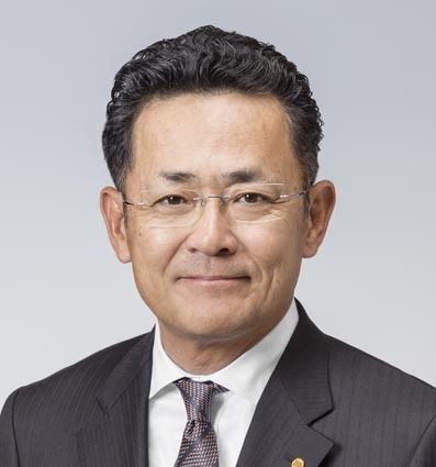 常務役員 菅田道信氏