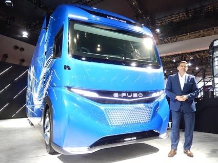 三菱ふそうトラック・バス