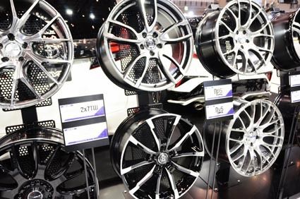 ホイールは新商品紹介が活発だった