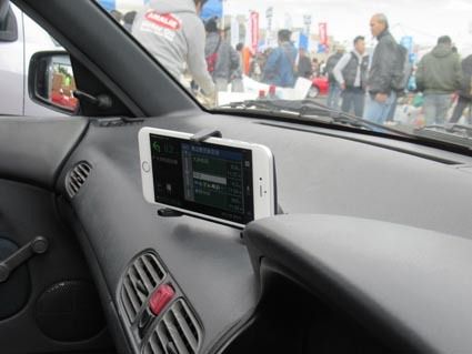 ナビが付いていても、アプリをメインで使う人も増えている