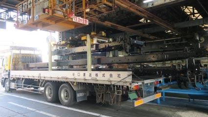 三菱ふそうトラック・バスの生産に合わせ、フレームを供給する体制を構築している