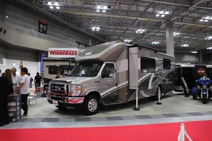 ウィネベーゴ アスペクトなど、モーターホームの人気も高かった