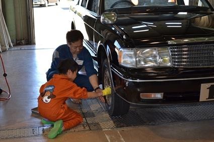 メカニックの仕事を体験