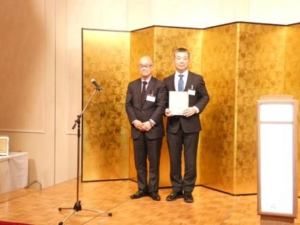 JAF鳥取が支部運営委員会で会員拡大表彰