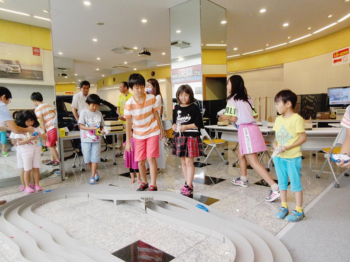 日産プリンス神奈川保土ヶ谷店