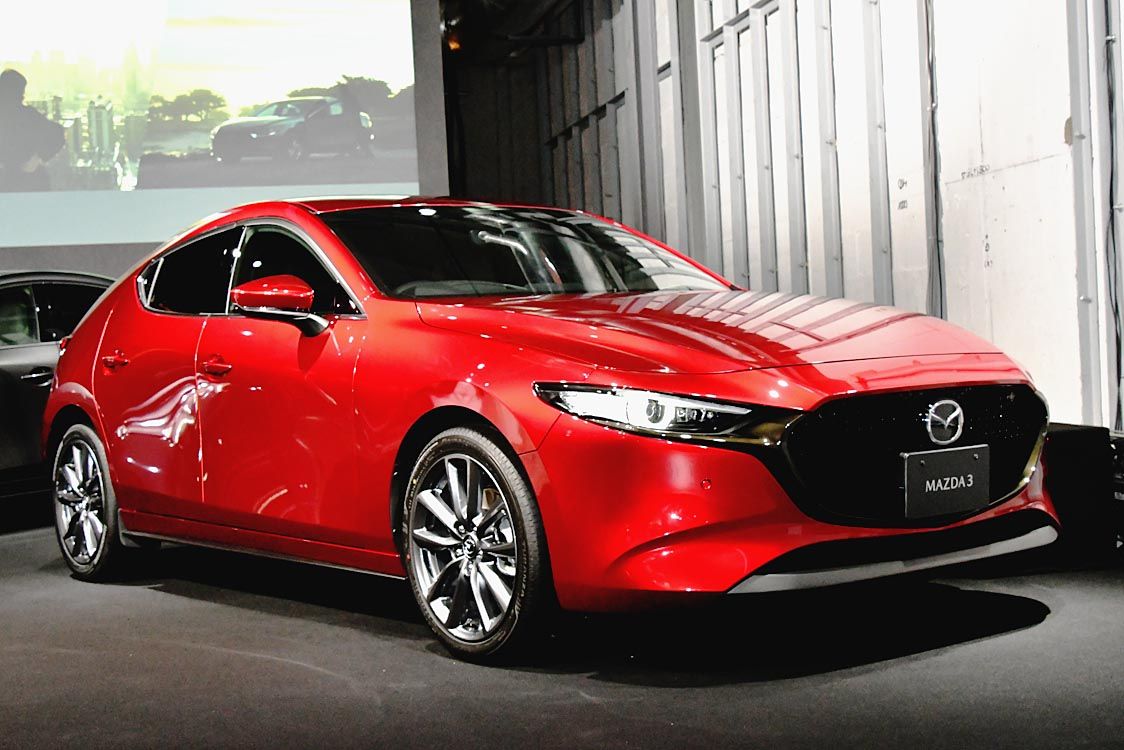 マツダ3