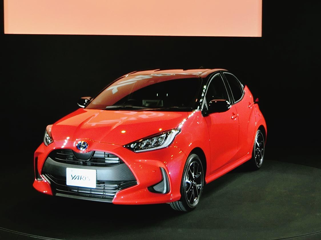 ヤリス
