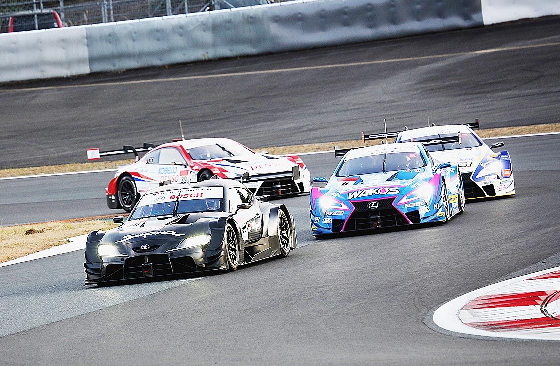 来シーズンからスーパーGTに参戦するGRスープラと
ラストランとなったレクサスLC500