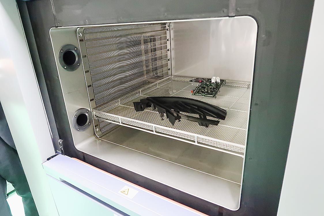 冷熱衝撃試験装置