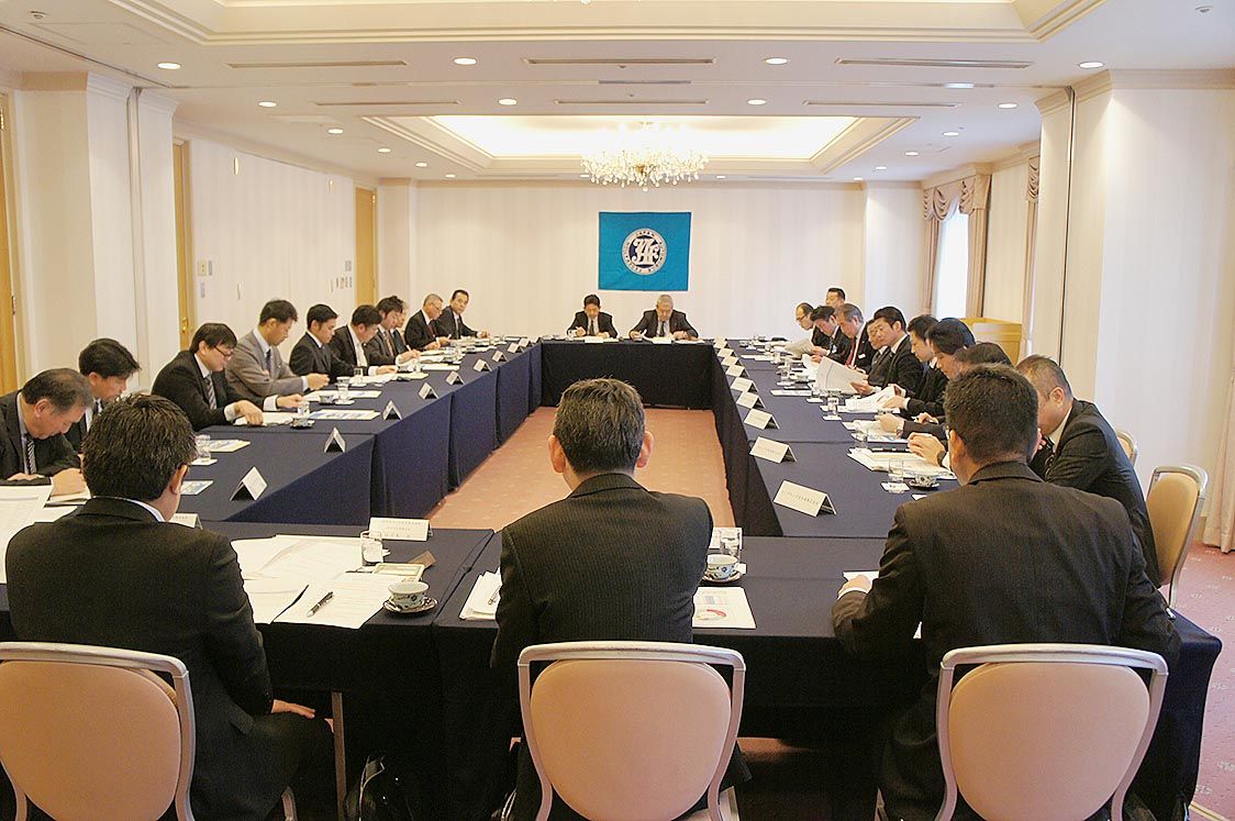 年2回開催する推進幹事会ではディーラー各社で情報共有して意識を高めている