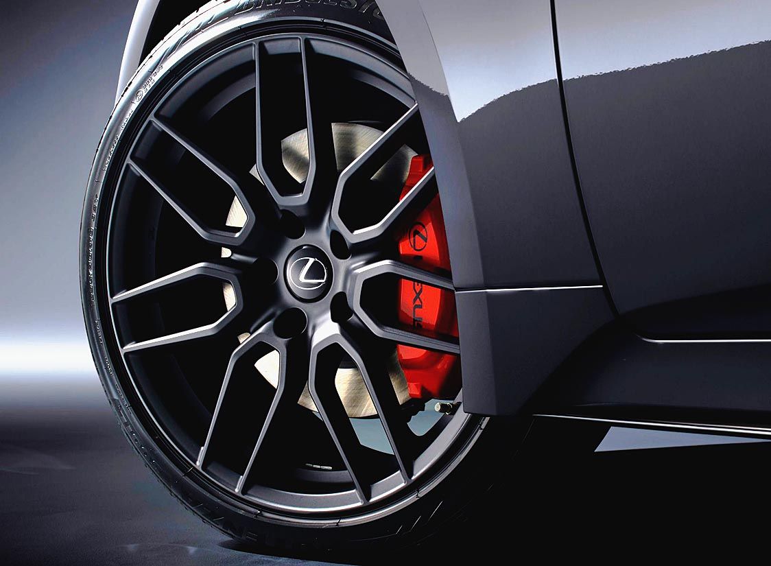 レクサスISで採用