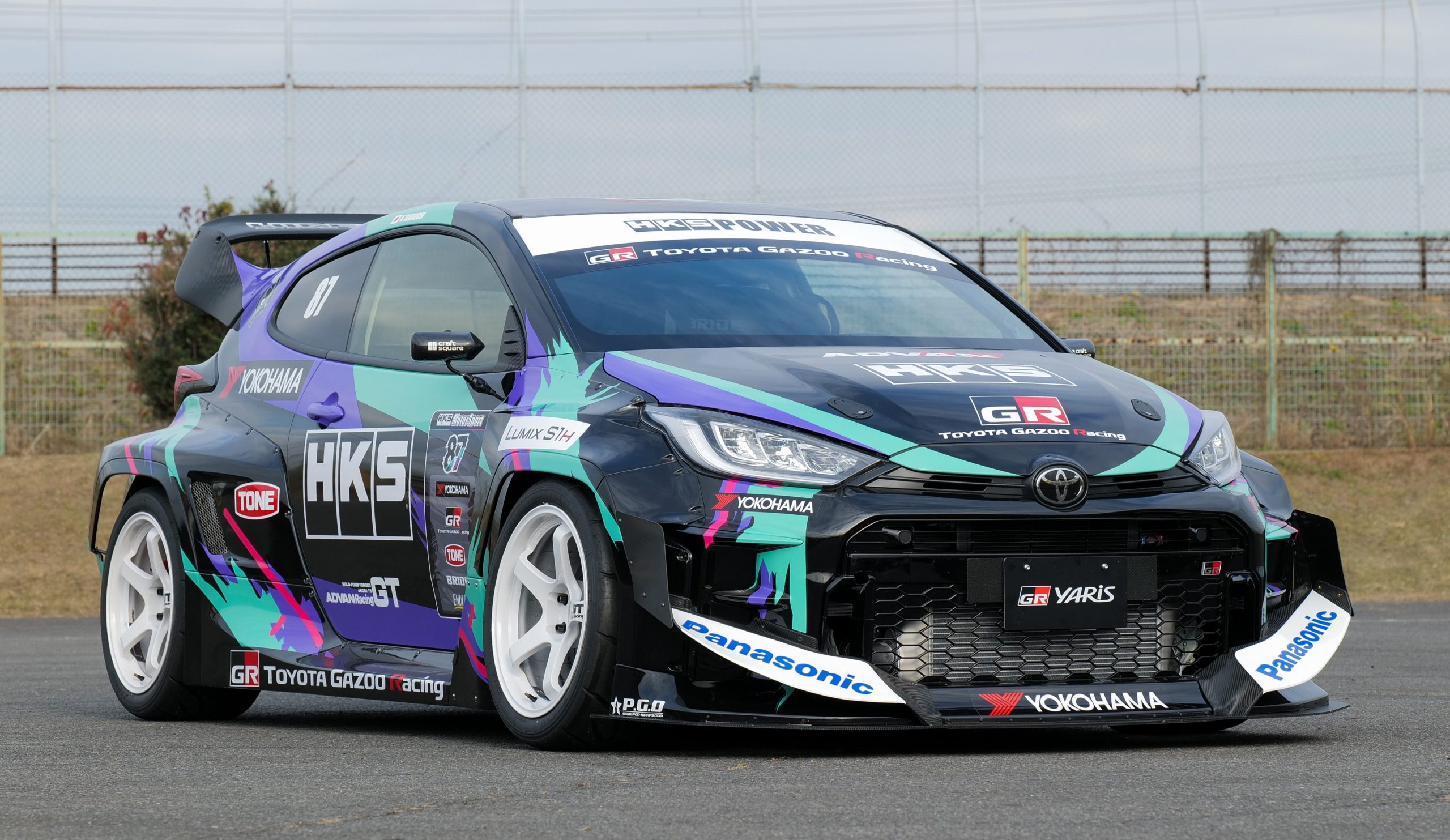 レーシングパフォーマーGRヤリス