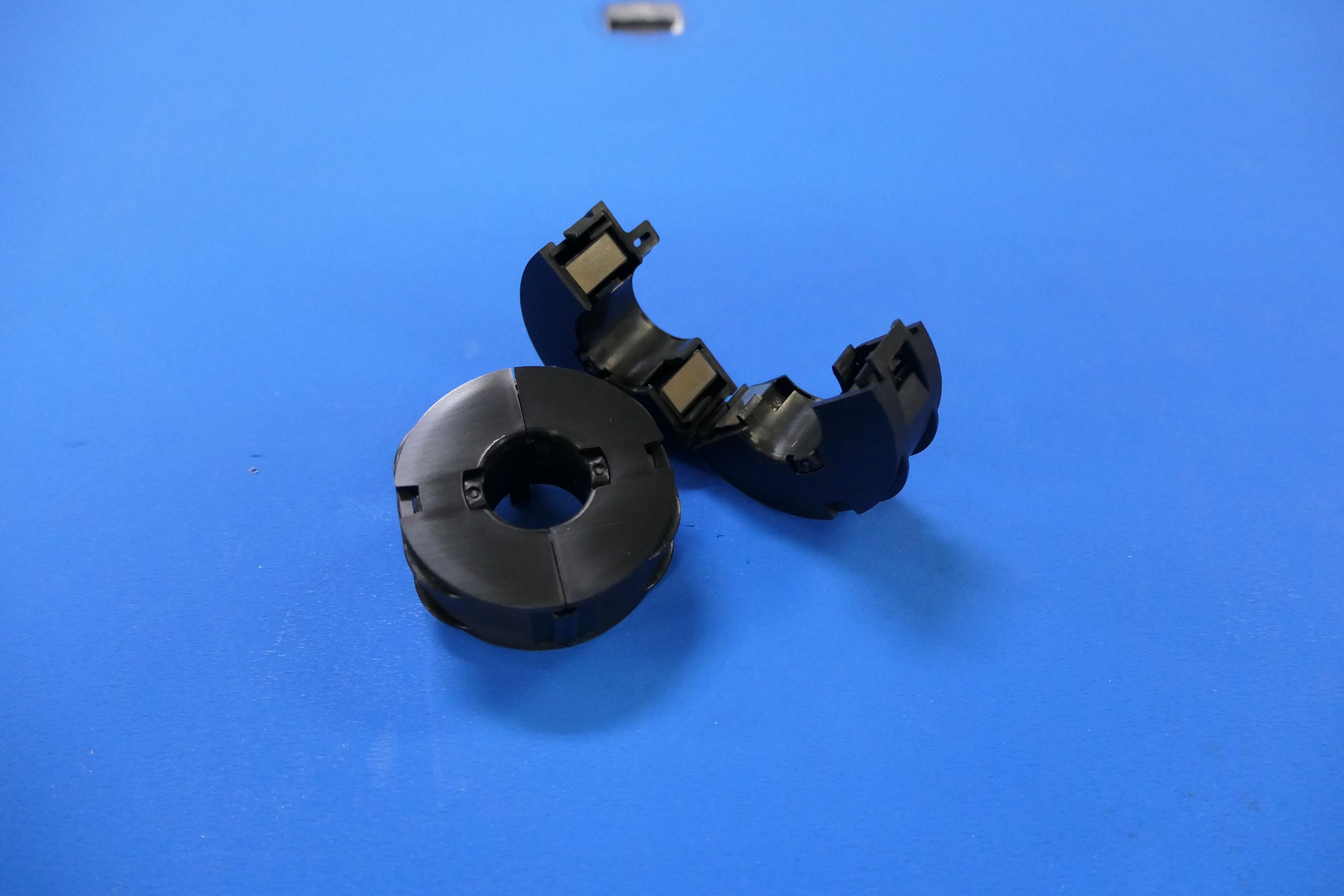 分割ナノ結晶コア