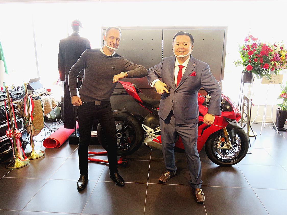 今村会長兼CEOとリンドストレーム社長