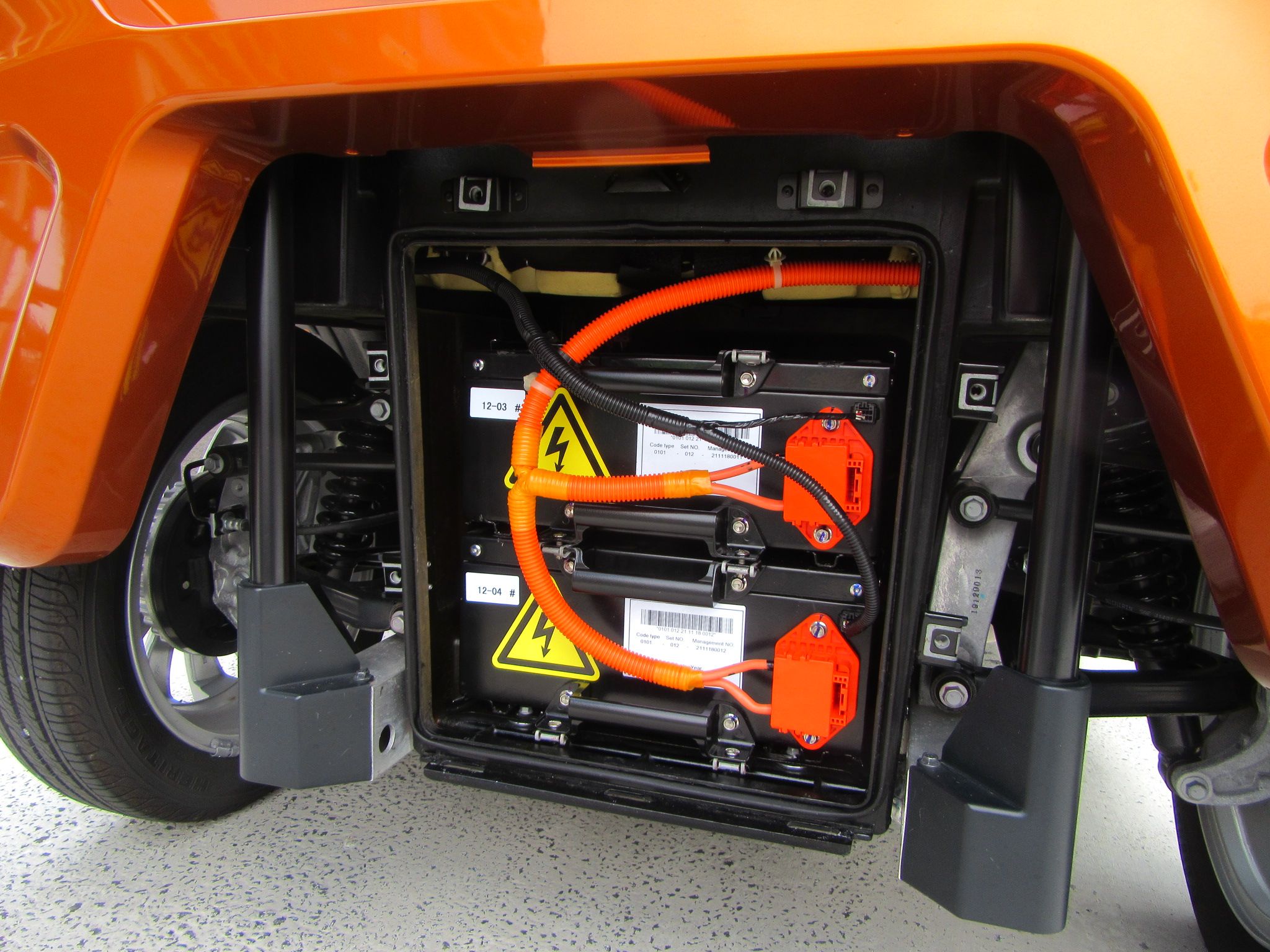 FOMM ONEが採用した取り外し可能な駆動用リチウムイオン電池