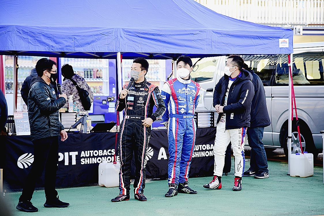 閉会式ではプロドライバーが、今日学んだことを次回にも活かしてほしいと締めくくった