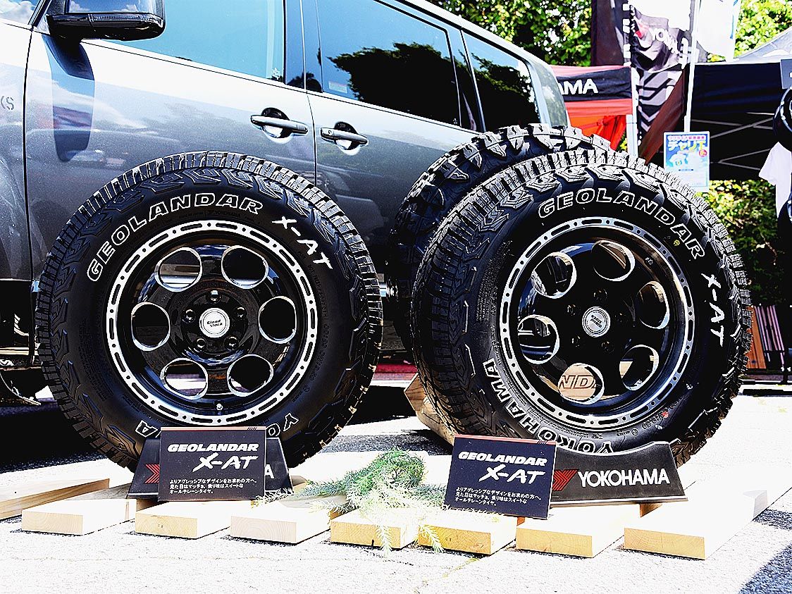 横浜ゴムは静粛性とオフロード性能を兼ね備えた「ジオランダーX―AT」をユーザーに勧めていた